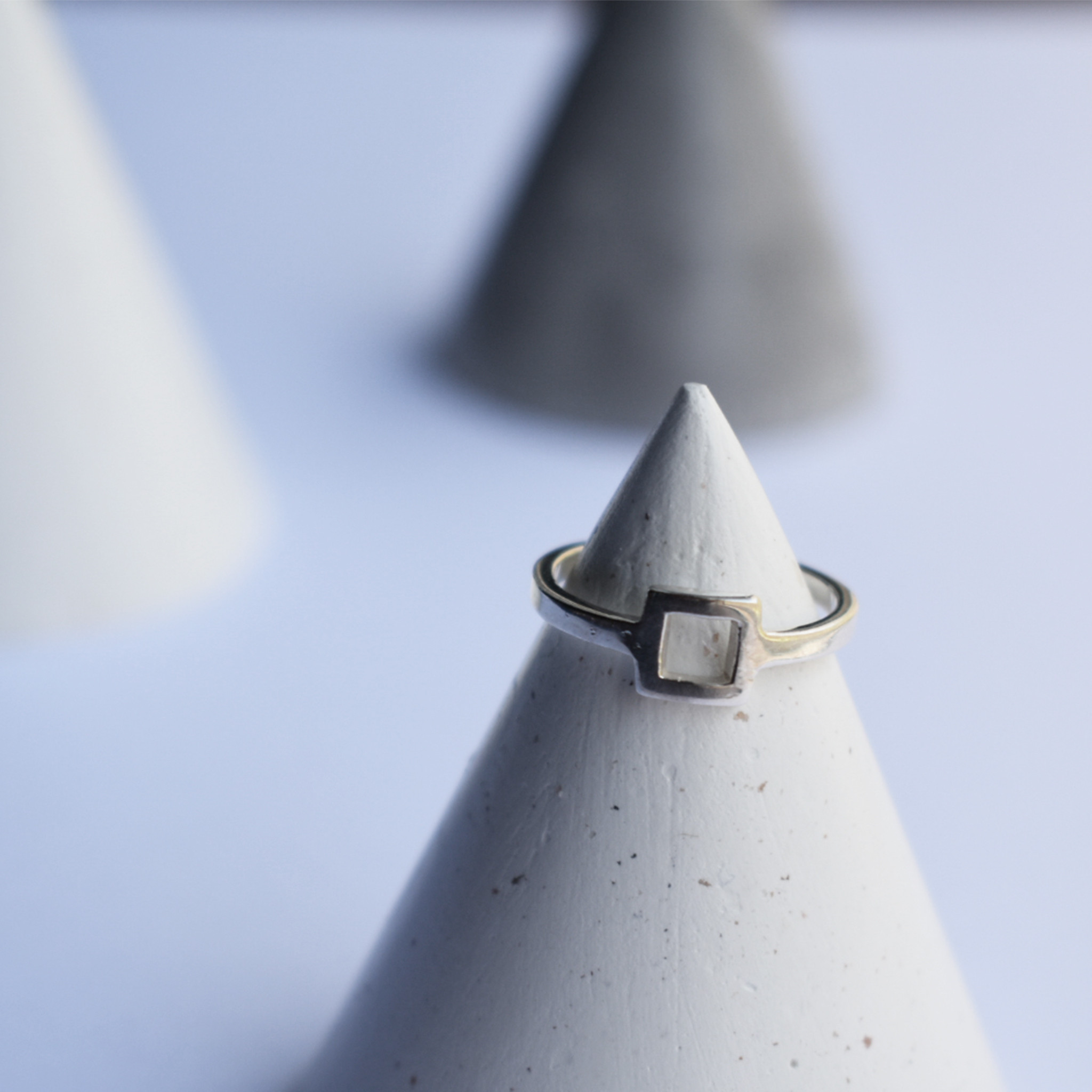 シンボルリング 四角形 (小)