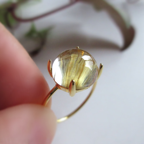 美粒】10mm大粒「ゴールドルチルクォーツ」カボションリング 指輪