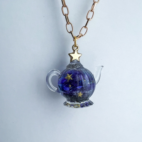 宇宙を詰め込んだティーポットネックレス ネックレス