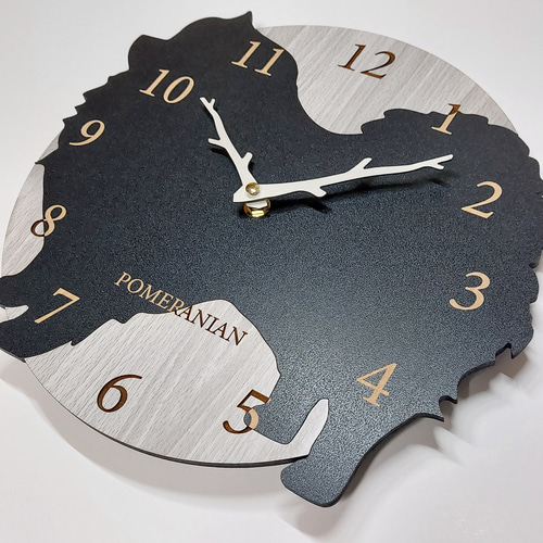 木とワンちゃん　はみ出しワンちゃん　壁掛け時計　2点セット 木とワンちゃん はみ出しワンちゃん 壁掛け時計 2点セット