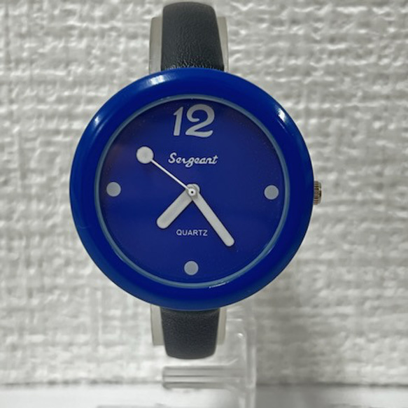 目立つ！ポップで可愛い時計GGR-001（ブルー） 1枚目の画像