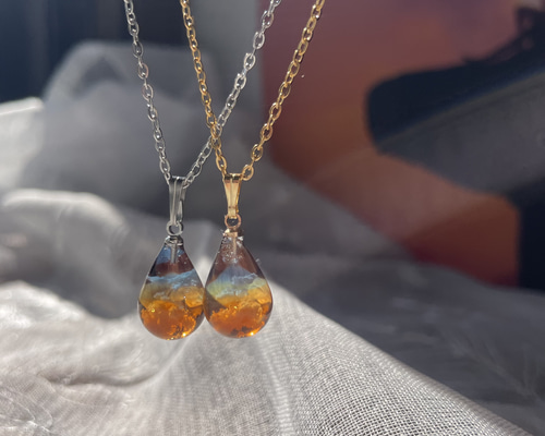【Hei】droplet pendant necklace〜水の雫のネックレス★韓国発 Amazon | [Sea drop] 光る ホタルガラス ブルー しずく型