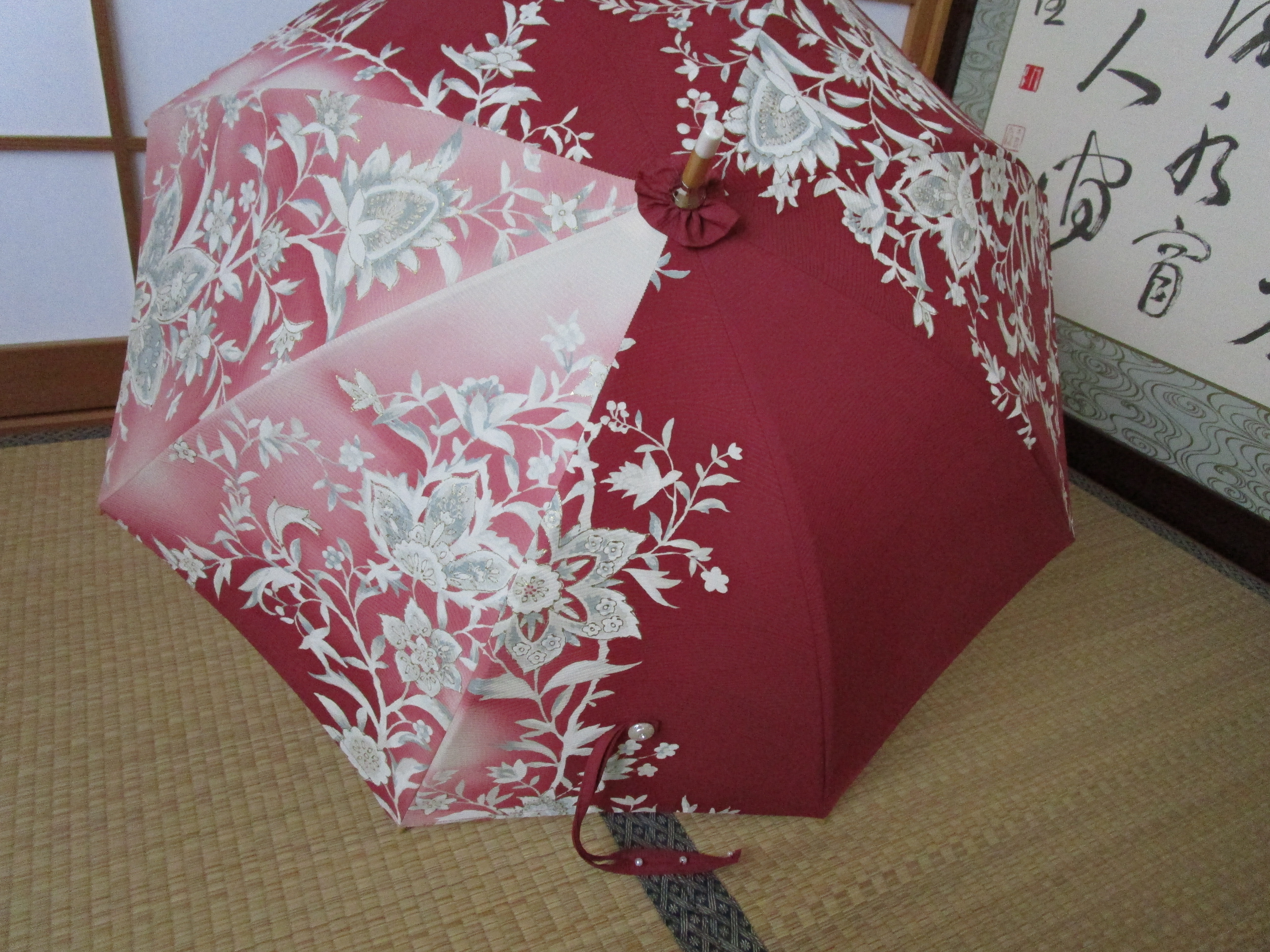 ＊ぼかし・唐花模様の日傘（傘袋付き）