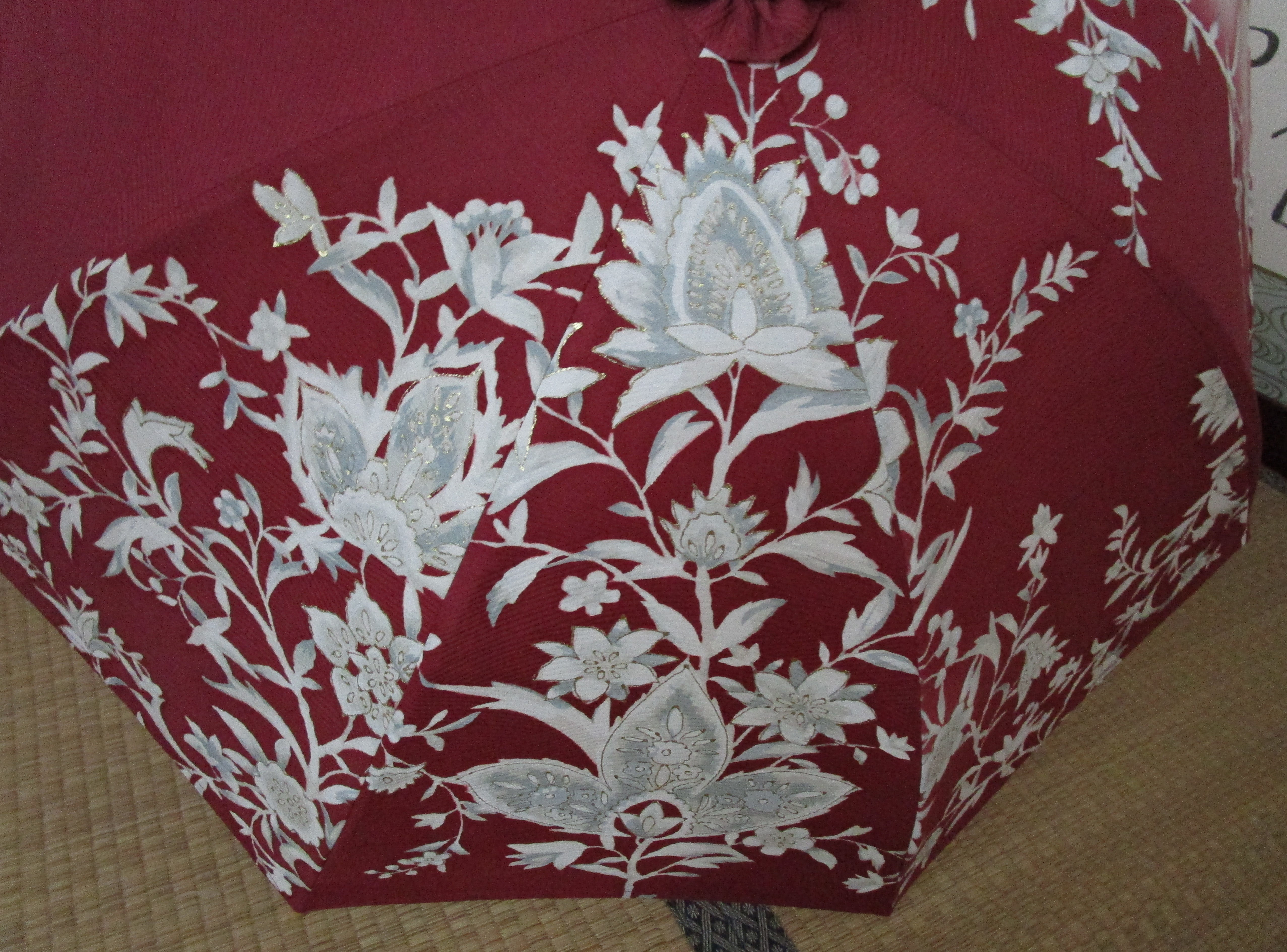 ＊ぼかし・唐花模様の日傘（傘袋付き）