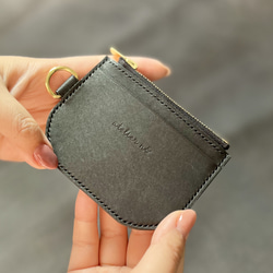 小さなフラグメントケース【ブラック】ミニ財布カードケース　コインケース　イタリアンレザー 2枚目の画像