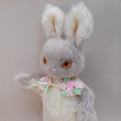 送料無料》グレー色のうさぎ ぬいぐるみ すずきまみ 通販 17401492