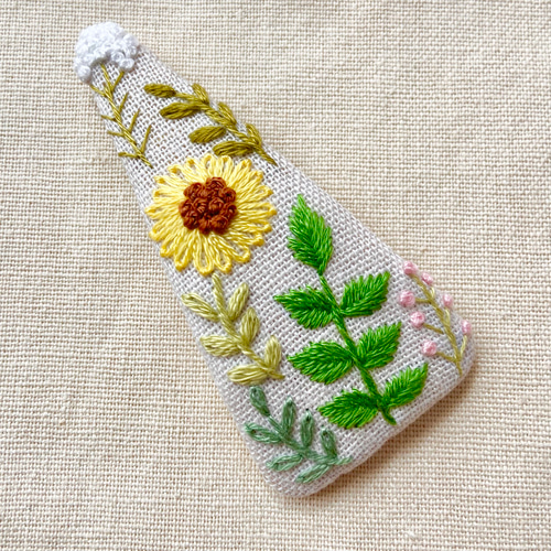 フラワーガーデン 手刺繍のパッチンピン ヘアピン hananoito 通販