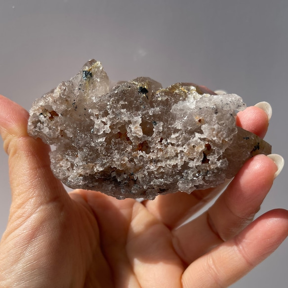 ブラジル産 Rutilated Quartz【ルチルクォーツ 原石】鉱物 天然石 自立 針金入り水晶 7枚目の画像