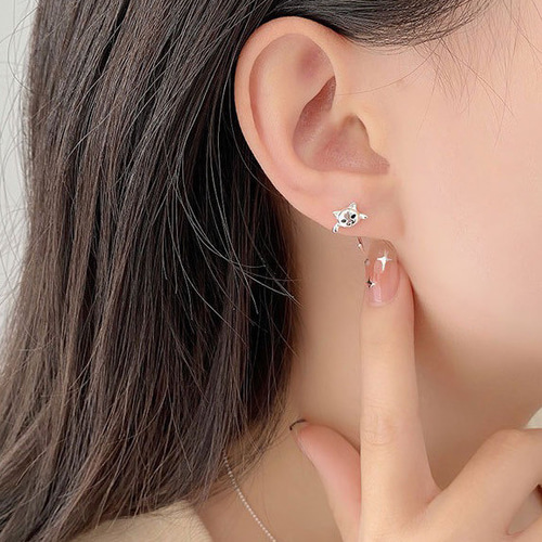 シルバー925 かわいい ネコ フック ピアス つけっぱなし ピアス 金屬