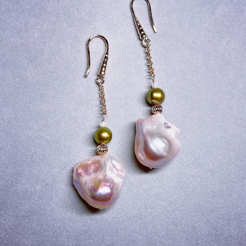 バロック オイスター パール 大粒 14kgfグリッターフックピアス