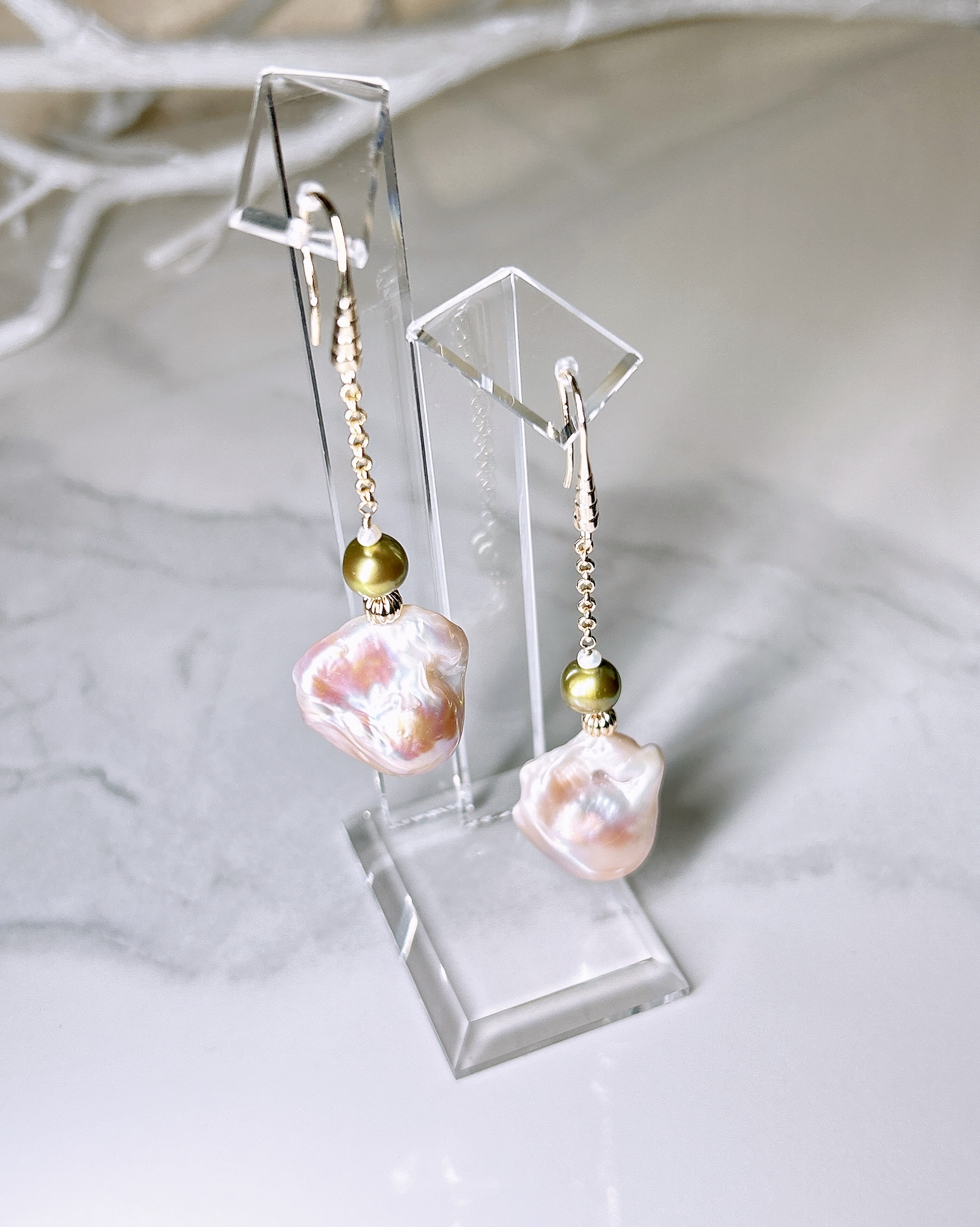 一点物14kgf☆レア！大粒オレンジ〜オーロラパープル！オイスターバロックパールの和風チェーン一粒ピアス