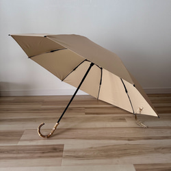 日傘 雨傘 折りたたみ傘  逆さま傘 骨8本 竹ハンドル 晴雨兼用 完全遮光 UPF50 99％UVカット ベージュ 3枚目の画像