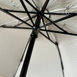 日傘 雨傘 逆さま傘 折りたたみ傘 骨8本 竹ハンドル 晴雨兼用 完全遮光 UPF50 99％UVカット グレー 8枚目の画像