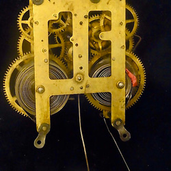 本物志向。戦前に製造された、柱時計の機械です。h -207 5枚目の画像