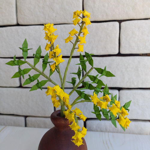 ミモザ〘鶴と亀の折り紙〙 花器付 その他アート ninnaya〘折り紙