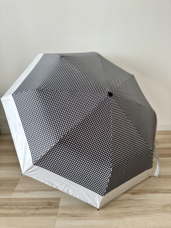 日傘 雨傘 折りたたみ傘 骨8本 晴雨兼用 完全遮光 UVカット G2/白黒ギンガム 2枚目の画像