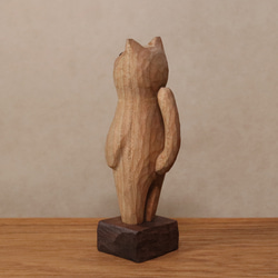木彫り 招き猫（右手）ネコの置物（木材：チェリー/ウォルナット）（No.N0001） 6枚目の画像
