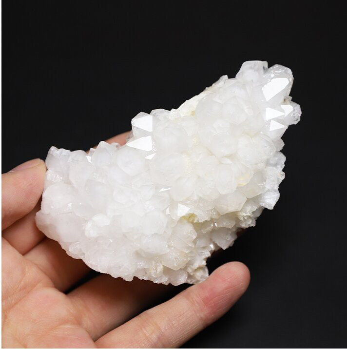 62.3ct希少天然スノークォーツ原石 パキスタン Chapo mine産 グリーン