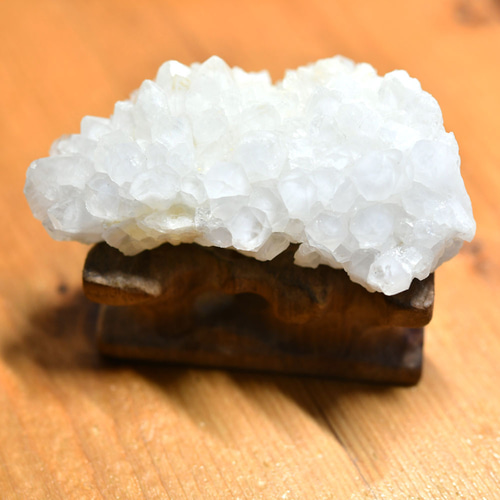 木台付き 131.9g 乳白水晶 クォーツ クラスター 天然石インテリア  