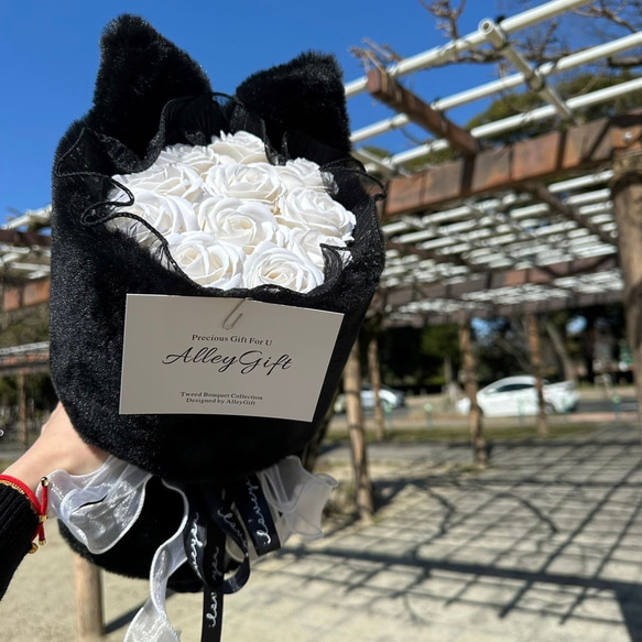 テレビ「よるのブランチ」に紹介された”ワンホンブーケ”　猫型花束 推しの誕生日・記念日などにおすすめ　枯れないお花を使用 よるのブランチ 予めご了承下さいませ