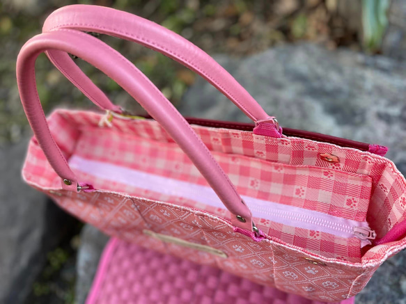 【アウトレット】着せ替え畳バッグ　～市松ピンク　愛犬とお散歩バッグ 6枚目の画像