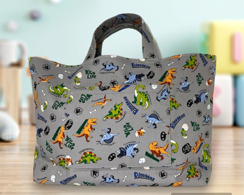 チョコクロ　リアル恐竜柄　グレー　レッスンバッグ他 可愛い恐竜柄グレー 入園入学かばん レッスバック 新調 新生活 男の子