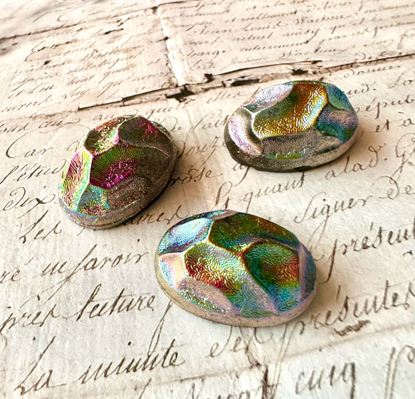 【保存版】 ドイツ 1950s 1個 25×18mm メタリック ヴィンテージガラス レア 保存容器・ケース