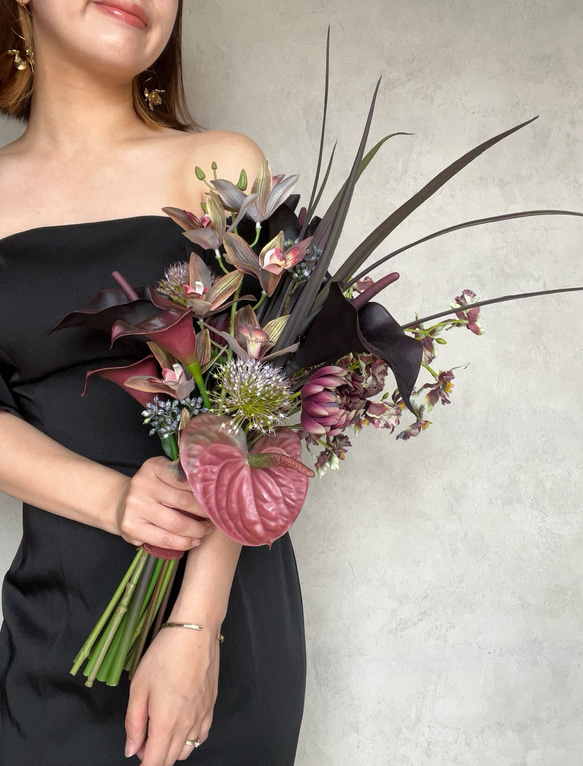 大人っぽウェディングブーケ/縦型ブーケ|カラーブーケ|アームブーケ