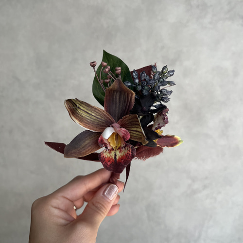 大人っぽウェディングブーケ/縦型ブーケ|カラーブーケ|アームブーケ