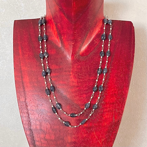 アイオライトと淡水パールのロングネックレス （Nー203） ネックレス