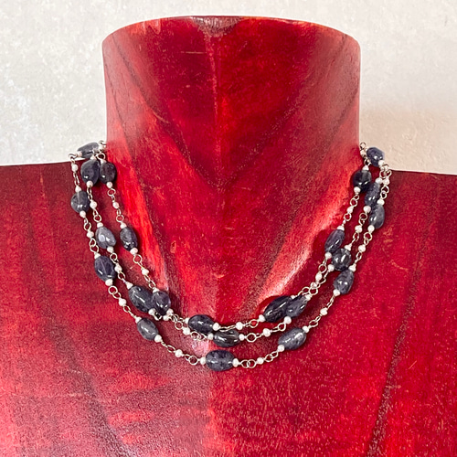 アイオライトと淡水パールのロングネックレス （Nー203） ネックレス