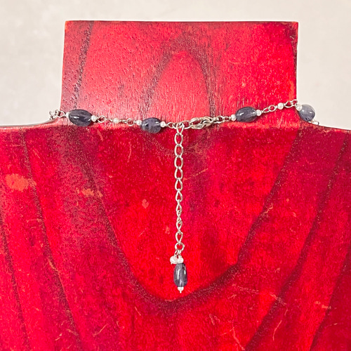 アイオライトと淡水パールのロングネックレス （Nー203） ネックレス