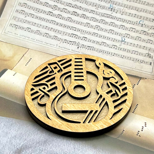 ★華やかな場面の演出で盛り立てるオブジェへの創造♪【彫刻装飾ギター】♪ ☆華やかな場面の演出で盛り立てるオブジェへの創造♪【彫刻装飾ギター