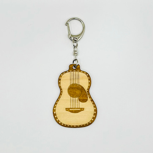 アコースティックギター型キーホルダー】オリジナル、木製、レーザー