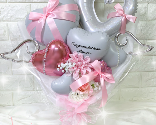 ゆんゆんさま専用バルーンブーケ　卒業　生誕祭　バルーンギフト　推し　誕生日 1bfdd7e3654790c9cceef0f553f185