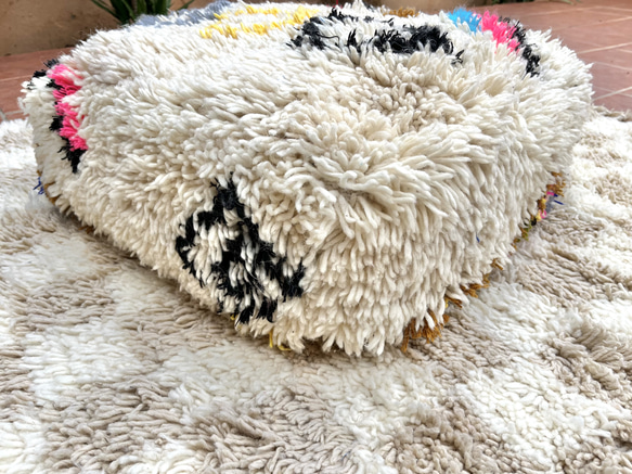 m*i様 モロッコ　プフ　pouf アジラル　オットマン クッション　ラグ　13 m*i様 モロッコ プフ pouf アジラル オットマン クッション ラグ 13
