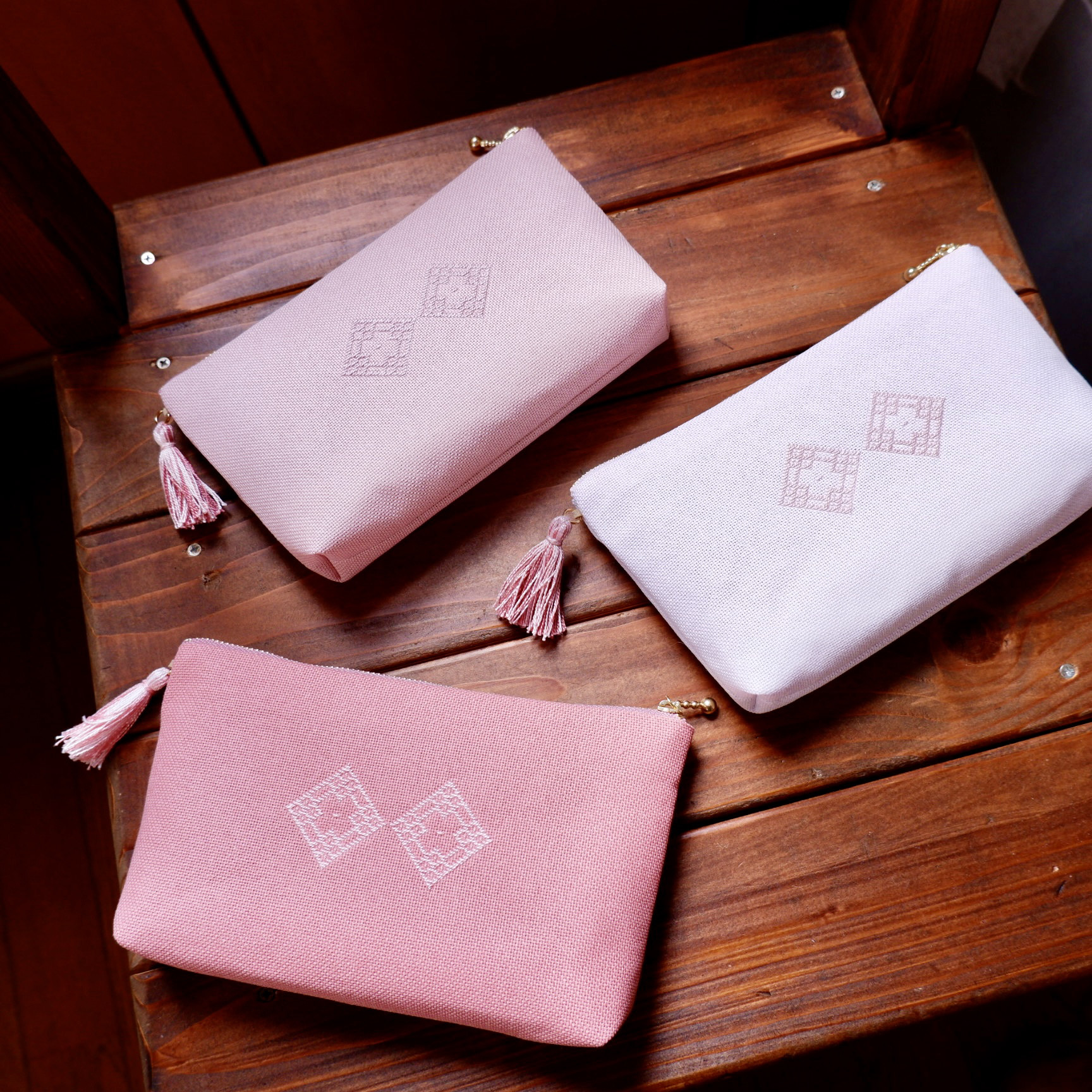 インド刺繍ポーチ ミニポーチ きよかっ コインケース インド刺繍 インド刺繍ポーチ ミニポーチ きよかっ コインケース インド刺繍