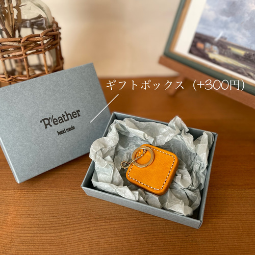 ゴールド・D・ロジャー ストラップ用チャーム ネックストラップのウェイトにもなるレザーチャーム♪（イエロー