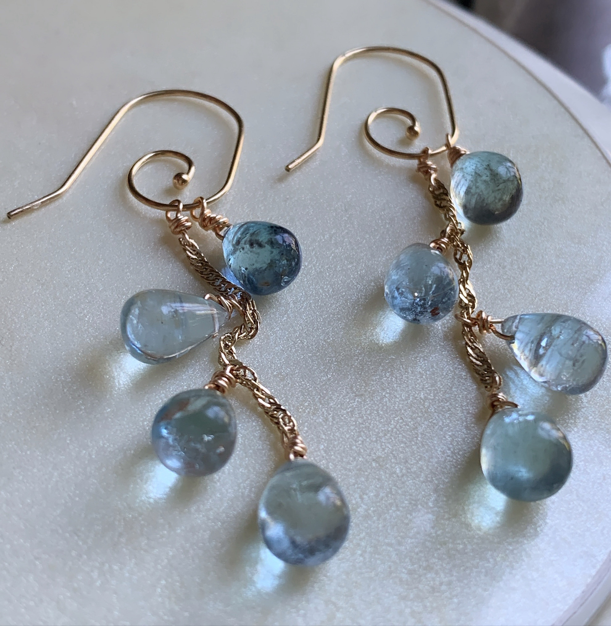 天然石 アクアマリン月の女神のピアス 14kgf