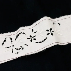 アンティーク カットワーク刺繍（No.820） 2枚目の画像