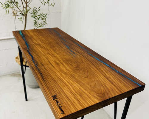 レジンテーブル】リビング ダイニングテーブル 一点物 ロー