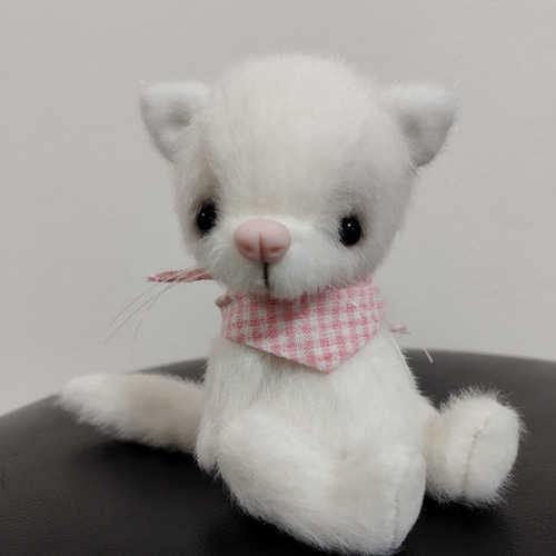 アーティストベア　白ねこちゃん　hacodeco　作家ぬいぐるみ アーティストベア 白ねこちゃん hacodeco 作家ぬいぐるみ