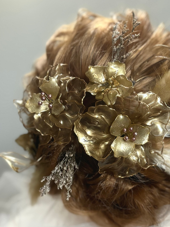 【レビューで送料無料】ゴールド 花 髪飾り ウェディング 成人式  卒業式 結婚式 ブライダル ヘッドドレス フラワー 3枚目の画像