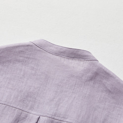 簡潔精緻的亞麻襯衫，100%亞麻布料製成。長袖，紫色。產品編號：240316-2 第9張的照片