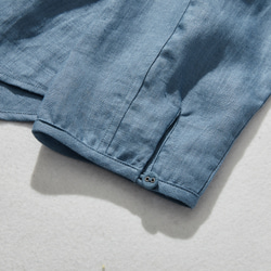 清潔感ある大人のリネンシャツ　リネン100％　長袖　灰みのある青色　240316-4 7枚目の画像