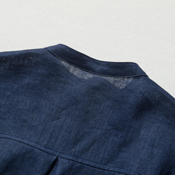 清潔感ある大人のリネンシャツ　リネン100％　長袖  紺色　240316-6 9枚目の画像