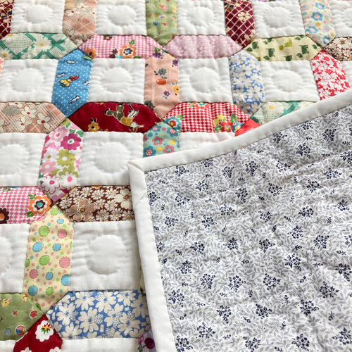 ラティスのパッチワークタペストリー パッチワークキルトタペストリー