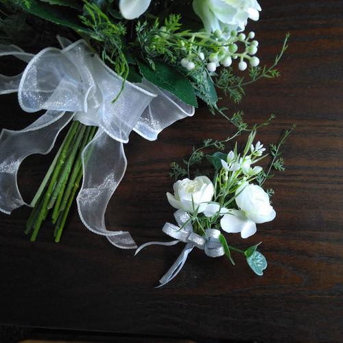 クリスマスローズ の ウェディング ブーケ ns882 アーティ