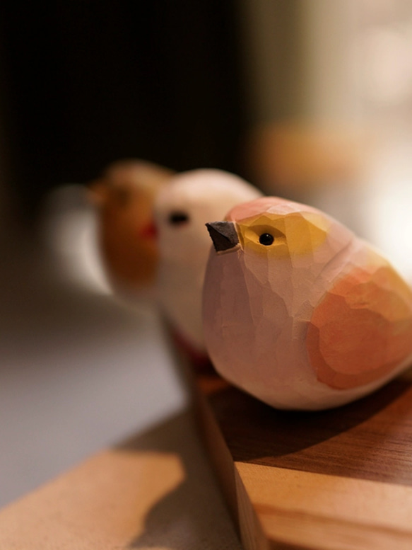 愛い　木彫りの   鳥　置物 ギフト　プレゼント　ギフトラッピング 5枚目の画像