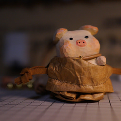 愛い　木彫りの   豚をしゃぶった　置物 ギフト　プレゼント　ギフトラッピング 4枚目の画像